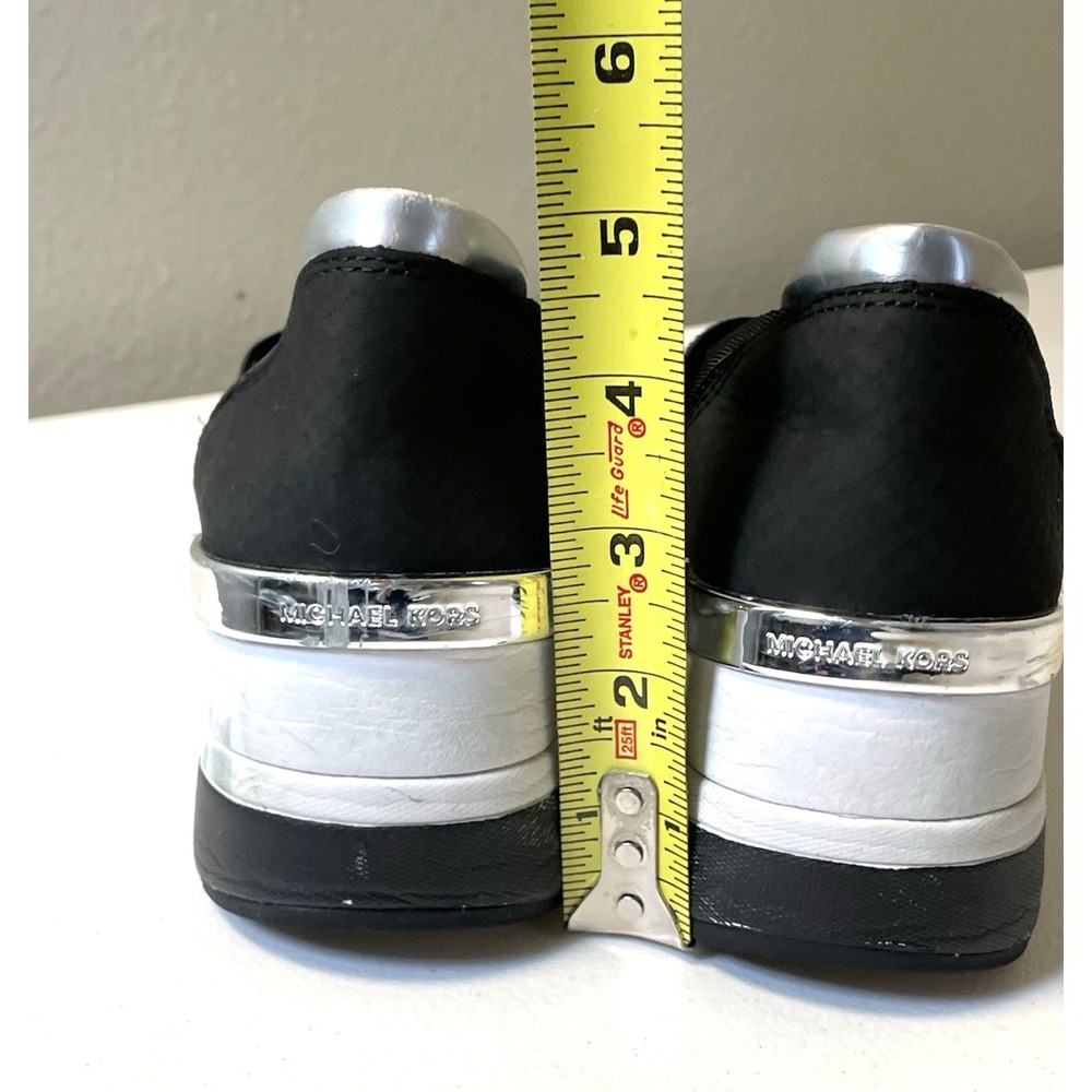 Michael Michael Kors Woman's Sneakers 7 Geena Slip-On Trainer Shoes Black White - Picture 4 of 8
